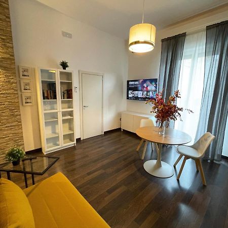 Residence Petrone Foggia Bagian luar foto
